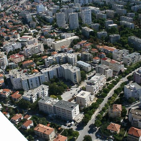 Apartments Put Plokita Smilja Split Exteriör bild